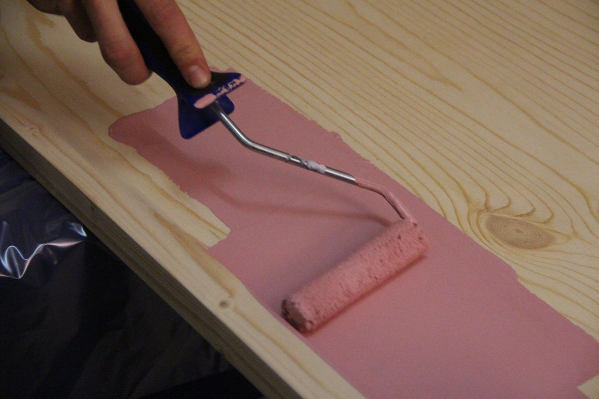 Paint for wood: how to choose. Tips from PaintCity - Wood Decoration Paint